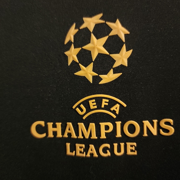 Adidas UEFA Champions League Real Madrid shirt, Large - Picture 4 of 4